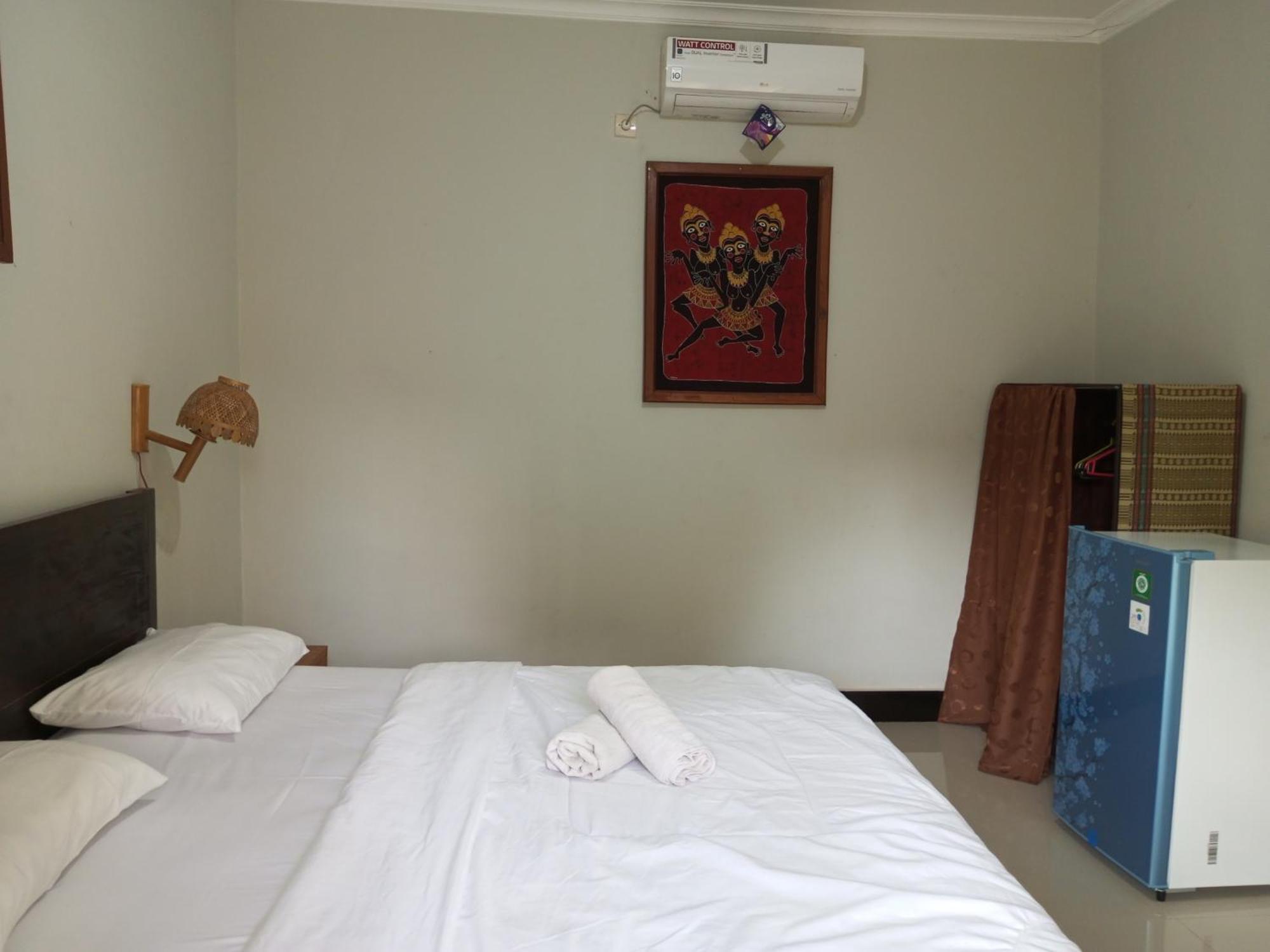 Kri Homestay Kuta  Экстерьер фото