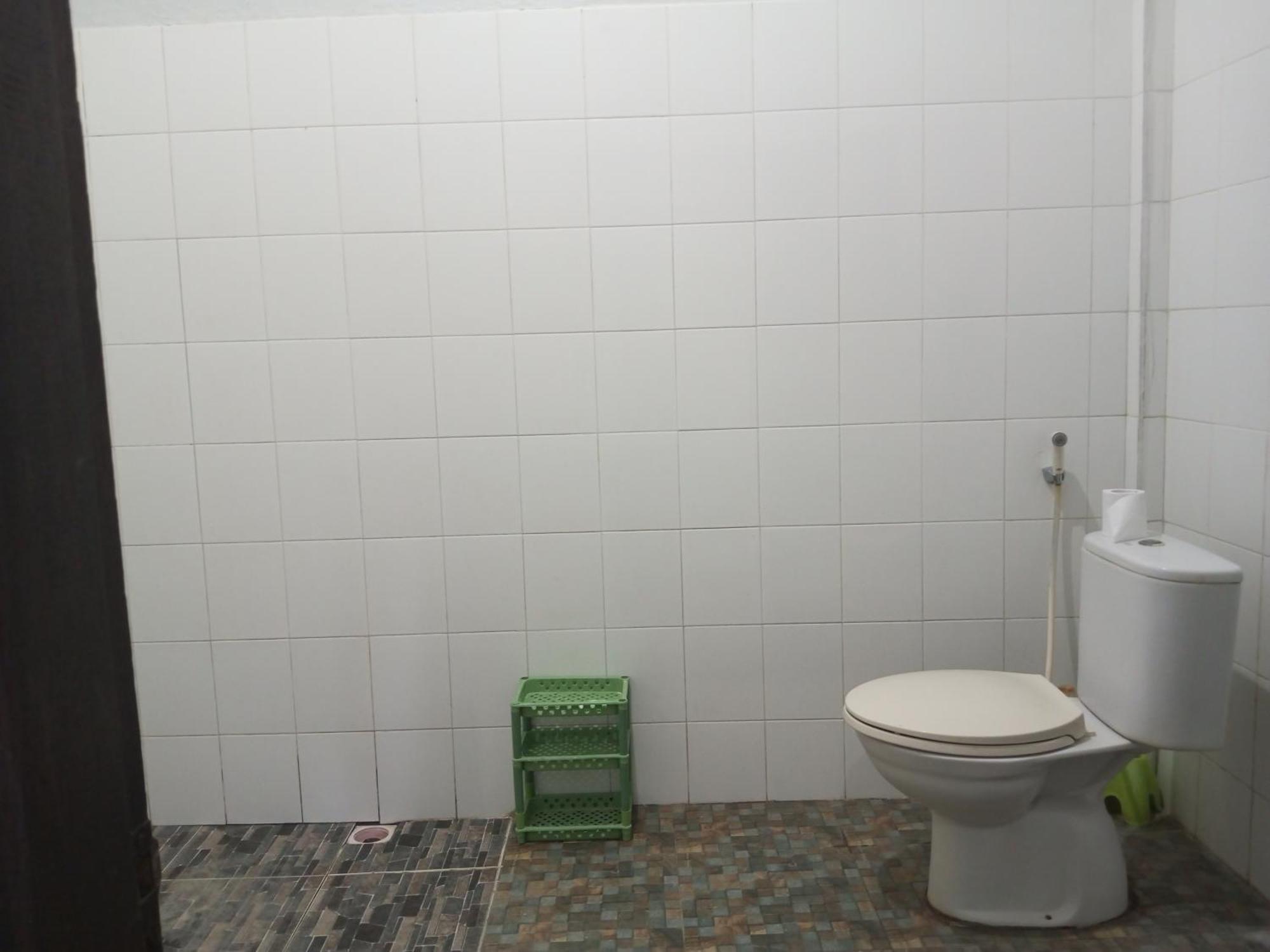 Kri Homestay Kuta  Номер фото